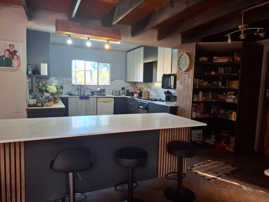 12 Bedroom Property for Sale in Rustenburg Rural North West